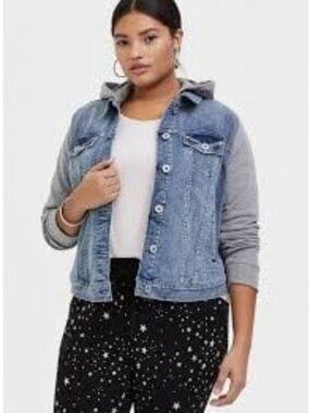 Torrid Denim & Terry Hooded Crop Trucker Jean Jacket Stretchy Plus Size 4X 26